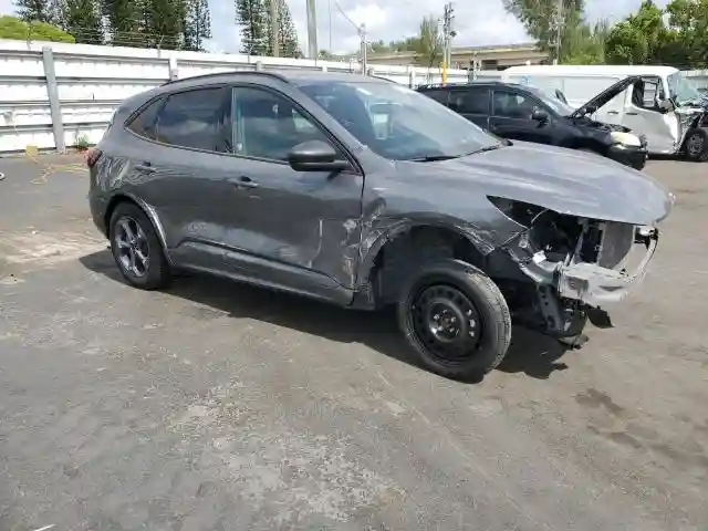 1FMCU0MN8RUA25835 2024 FORD ESCAPE ST-3