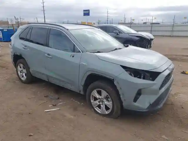 2T3RWRFV2LW057300 2020 TOYOTA RAV4-3