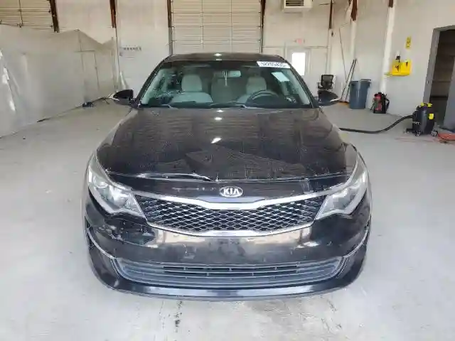 5XXGT4L39JG236133 2018 KIA OPTIMA-4