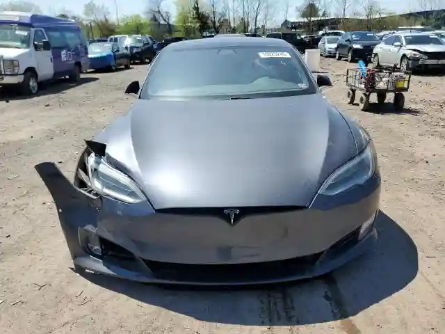 5YJSA1E40MF423935 2021 TESLA MODEL S-4