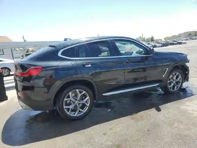 5UX33DT05R9V80084 2024 BMW X4-2