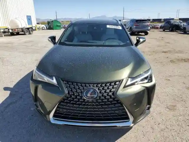 JTHX3JBH2M2032813 2021 LEXUS UX 200-4
