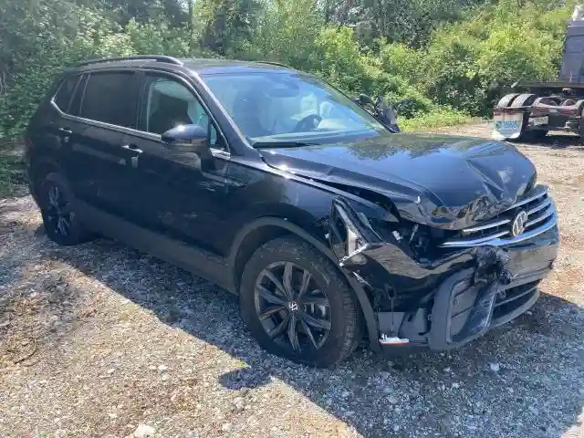 3VV2B7AX5RM125661 2024 VOLKSWAGEN TIGUAN-0