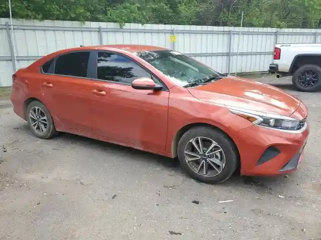3KPF24AD4PE547593 2023 KIA FORTE-3