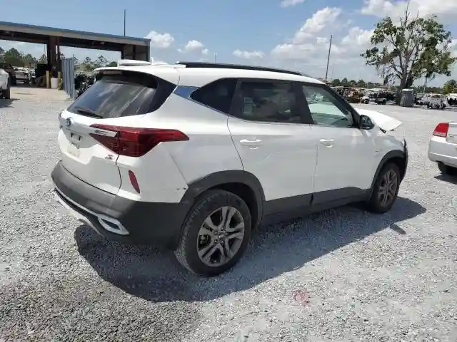 KNDEUCAA0M7223090 2021 KIA SELTOS-2