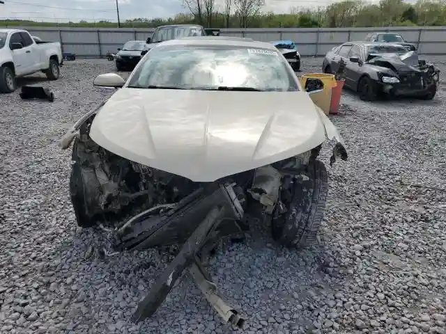 3LN6L2G92FR626512 2015 LINCOLN MKZ-4