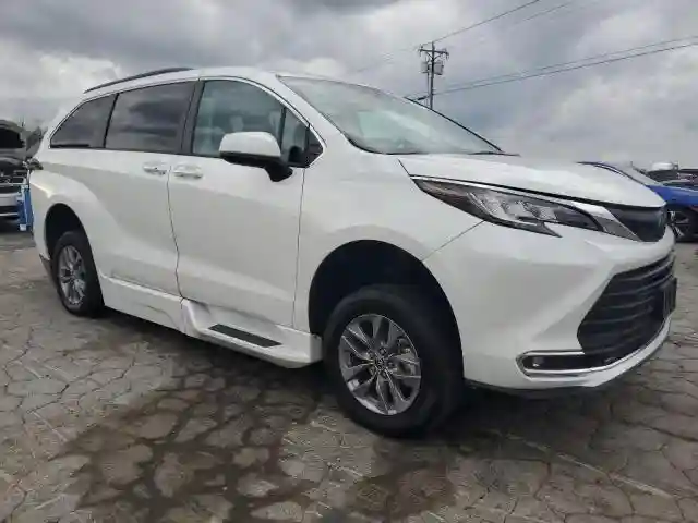 5TDJRKECXNS075897 2022 TOYOTA ALL MODELS-3