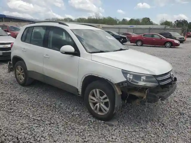 WVGAV7AXXGW546897 2016 VOLKSWAGEN TIGUAN-3