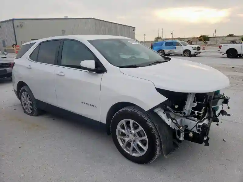 3GNAXUEV0NL284341 2022 CHEVROLET EQUINOX-3