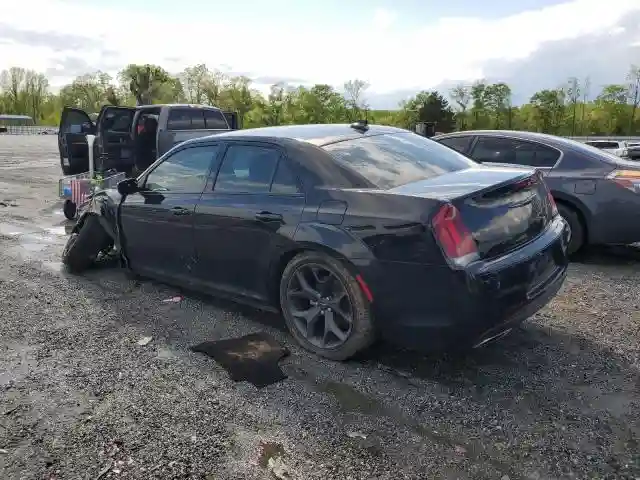 2C3CCAAG3MH640652 2021 CHRYSLER 300-1