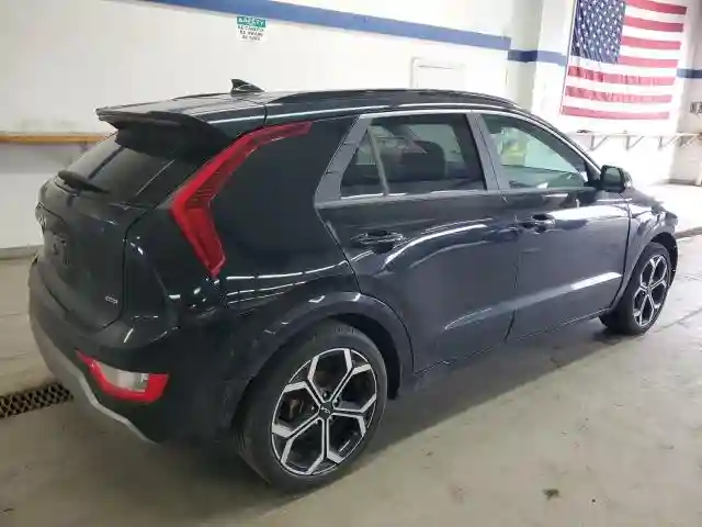 KNDCR3LE8P5107192 2023 KIA NIRO-2