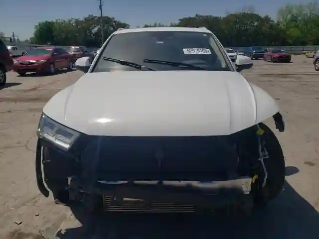 WA1BNAFY8J2232648 2018 AUDI Q5-4