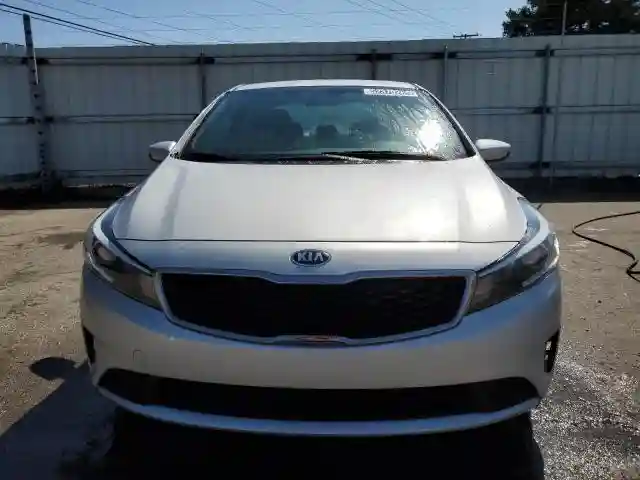 3KPFL4A75HE129634 2017 KIA FORTE-4