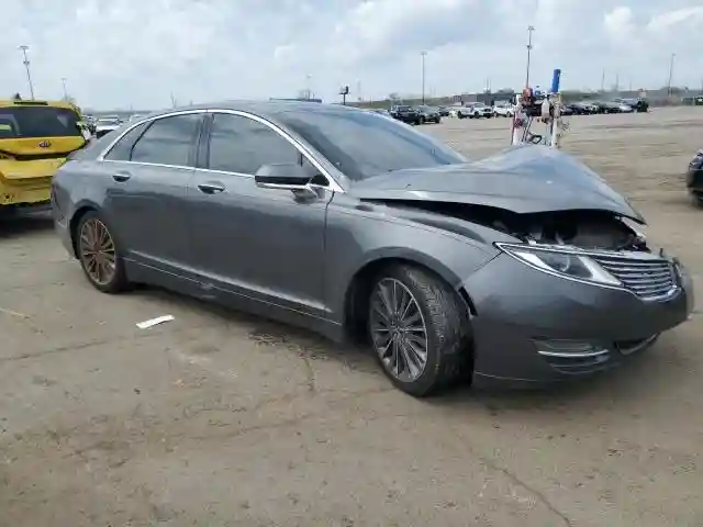 3LN6L2J9XFR625584 2015 LINCOLN MKZ-3