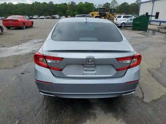 1HGCV1F54KA133852 2019 HONDA ACCORD-5