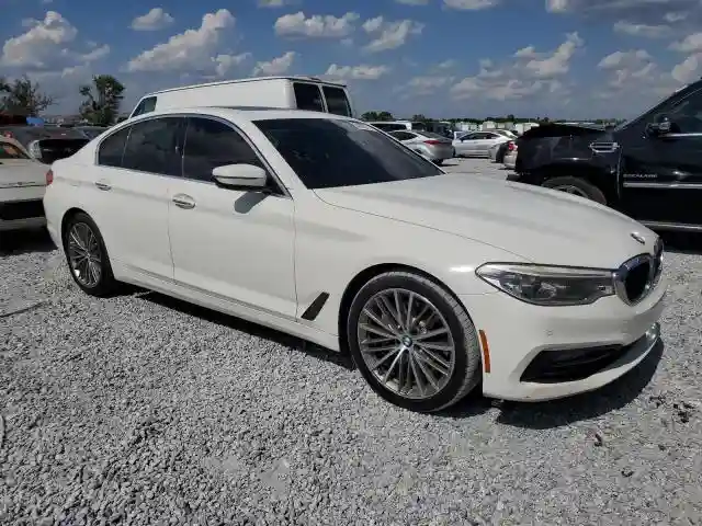 WBAJE5C34HG478432 2017 BMW 5 SERIES-3