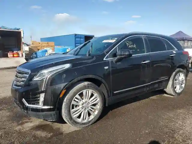 1GYKNCRS8HZ112031 2017 CADILLAC XT5-0