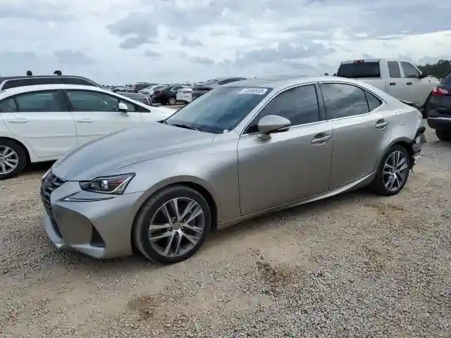 JTHBA1D27J5067821 2018 LEXUS IS-0
