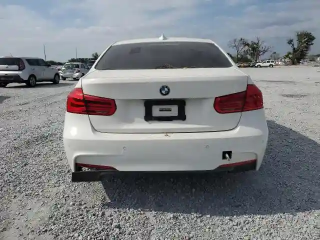 WBA8B3G53JNV00977 2018 BMW 3 SERIES-5