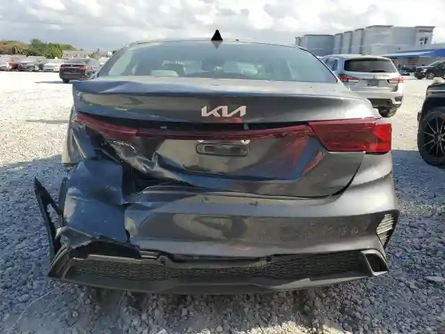 3KPF24AD0NE457659 2022 KIA FORTE-5
