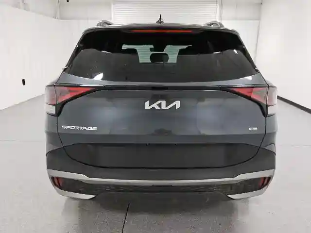 KNDPZDAH0P7084905 2023 KIA SPORTAGE X-5