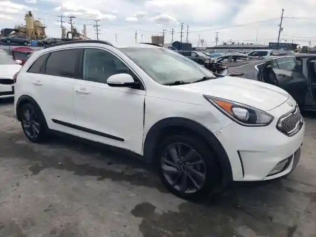 KNDCC3LC4H5045209 2017 KIA NIRO-3