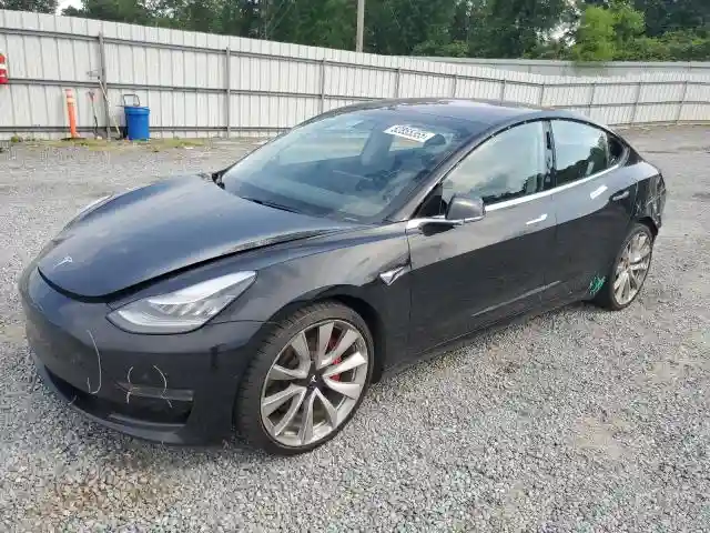 5YJ3E1EB0JF082586 2018 TESLA MODEL 3-0