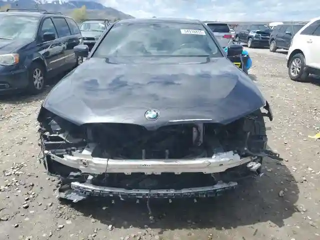 WBAJA7C50KG909963 2019 BMW 5 SERIES-4