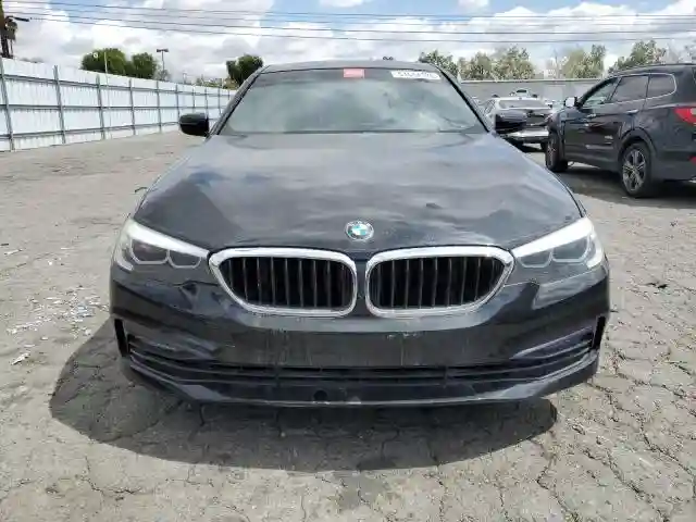 WBAJA5C53JWA37144 2018 BMW 5 SERIES-4