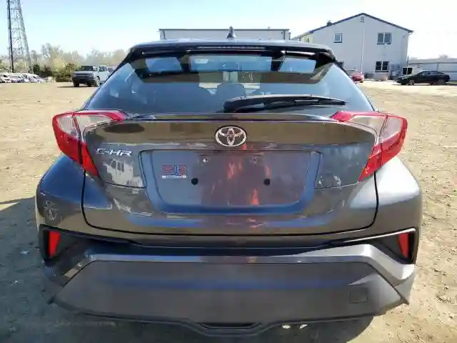 NMTKHMBX4KR084471 2019 TOYOTA C-HR-5