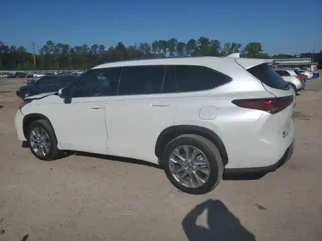 5TDYZRAH8NS545448 2022 TOYOTA HIGHLANDER-1