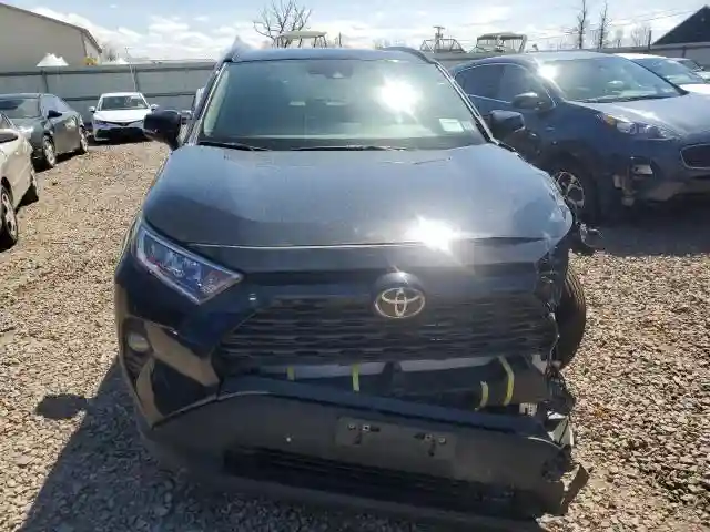2T3P1RFVXMC229260 2021 TOYOTA RAV4-4