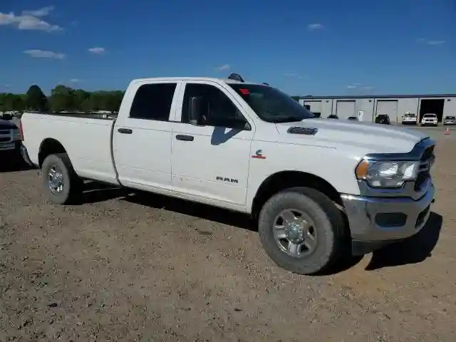 3C6UR5HLXMG532657 2021 RAM 2500-3