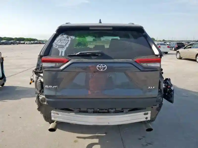 2T3W1RFV2MC130573 2021 TOYOTA RAV4-5
