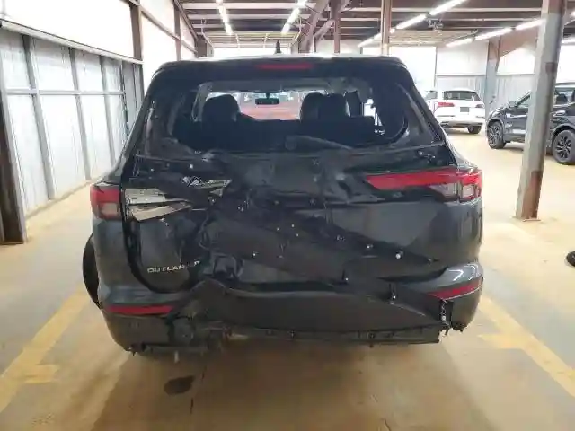 JA4J3VA8XRZ068046 2024 MITSUBISHI OUTLANDER-5