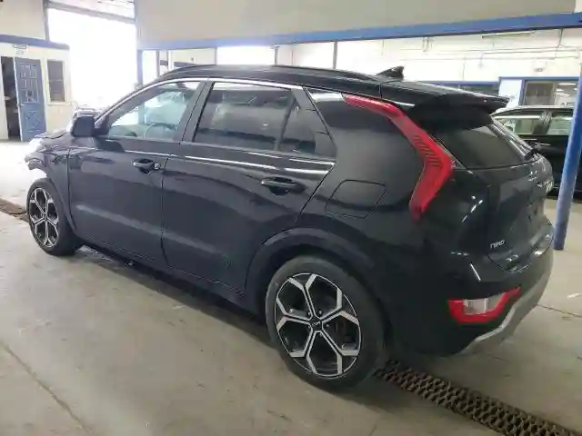 KNDCR3LE8P5107192 2023 KIA NIRO-1
