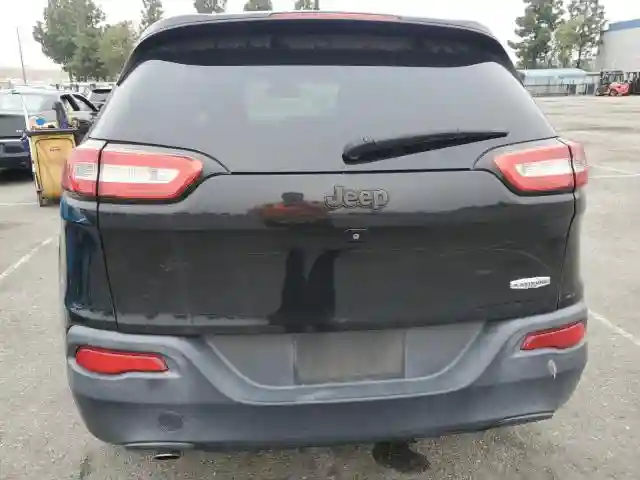 1C4PJLCB7GW128303 2016 JEEP GRAND CHEROKEE-5