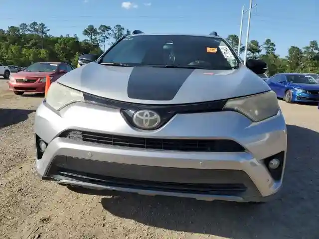 2T3RFREV5JW731373 2018 TOYOTA RAV4-4