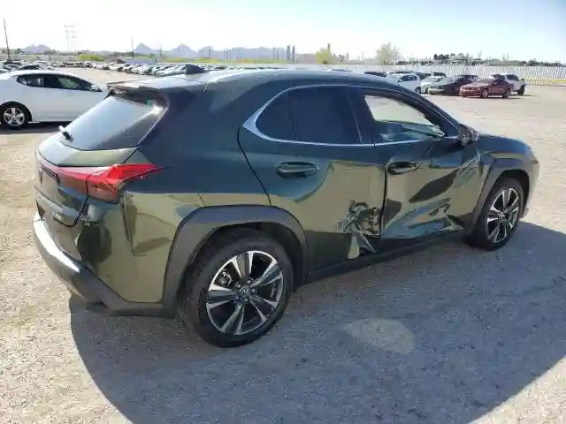JTHX3JBH2M2032813 2021 LEXUS UX 200-2