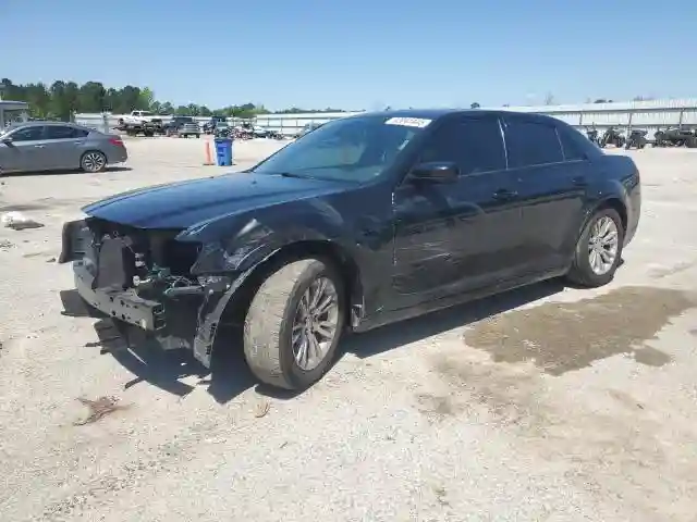 2C3CCABG6JH222709 2018 CHRYSLER 300-0