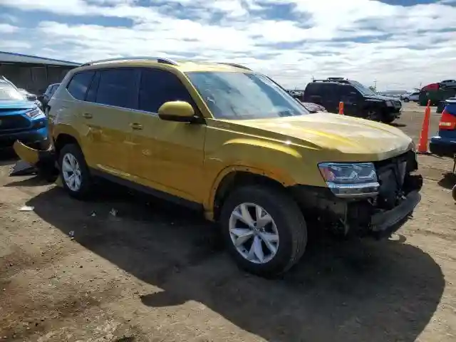 1V2GR2CA7JC530100 2018 VOLKSWAGEN ATLAS-3