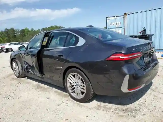 WBA53FJ0XRCS55035 2024 BMW 5 SERIES-1