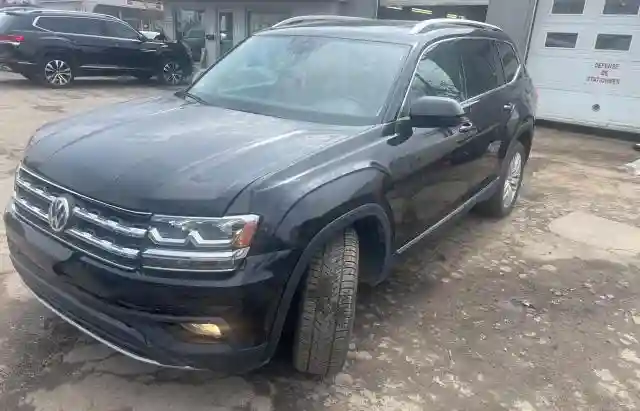 1V2NR2CAXKC605526 2019 VOLKSWAGEN ATLAS-1