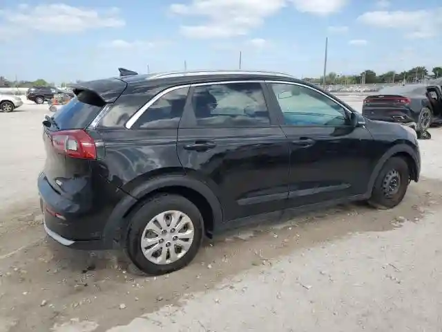 KNDCC3LC0H5048348 2017 KIA NIRO-2