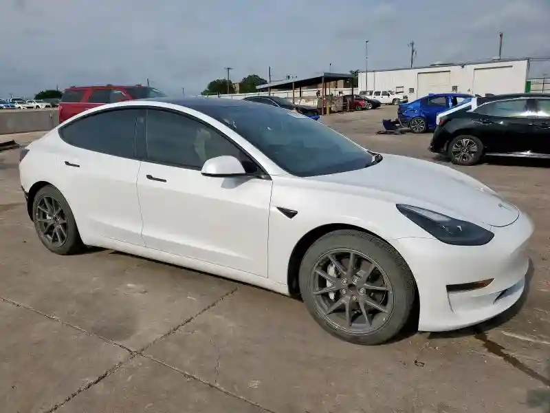 5YJ3E1EAXMF016770 2021 TESLA MODEL 3-3