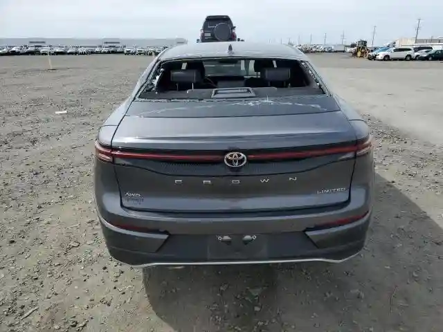 JTDAAAAFXP3004835 2023 TOYOTA CROWN XLE-5
