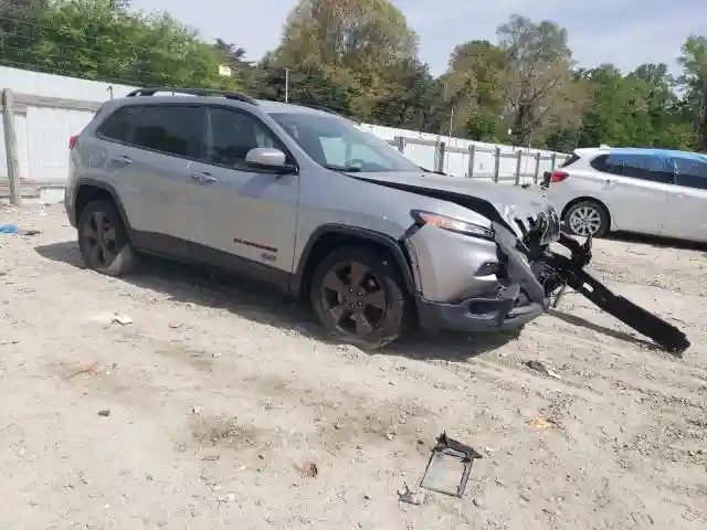 1C4PJLCB5GW256619 2016 JEEP GRAND CHEROKEE-3