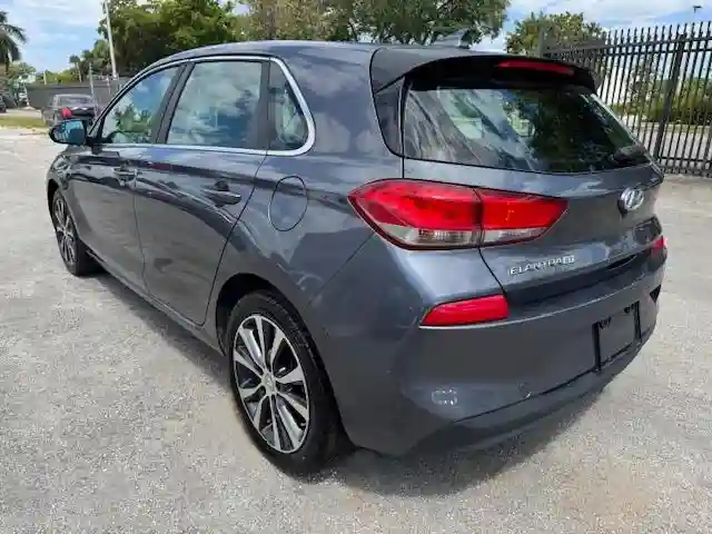 KMHH35LE4JU027044 2018 HYUNDAI ELANTRA-1