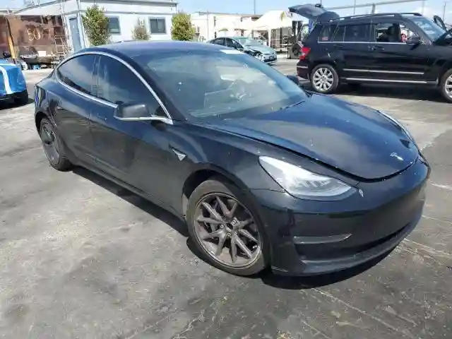 5YJ3E1EA5KF304922 2019 TESLA MODEL 3-3