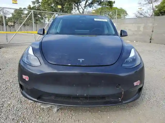 7SAYGDED7RF099743 2024 TESLA MODEL Y-4